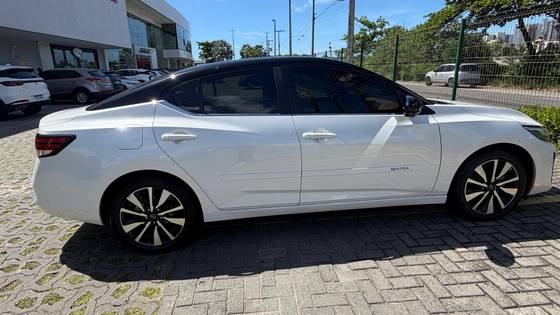 NISSAN SENTRA 2.0 16V GASOLINA EXCLUSIVE XTRONIC